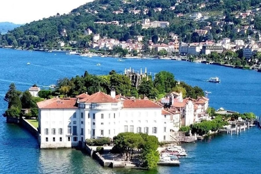 Isola Bella: Hop-on Hop-off Boat Tour from Stresa, Stresa