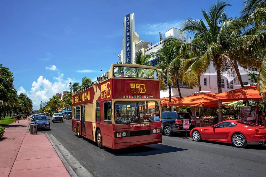 Combinat (Estalvia un 30%): Entrades per al Tour en Autobús de Miami + Creuer a la Millionaire's Row, at Big Bus Tours Miami, Miami