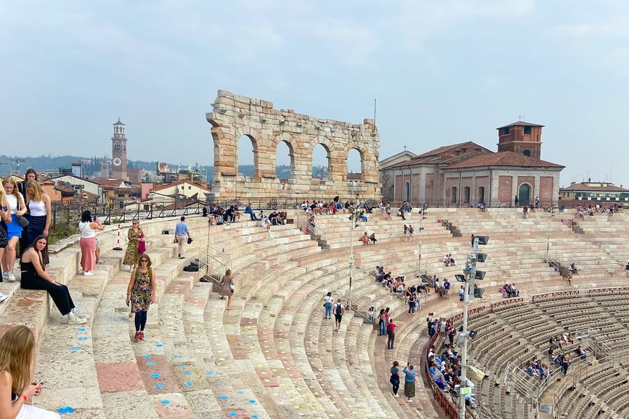 वेरोना कार्ड के साथ एरीना स्किप-द-लाइन टिकट: 24/48-घंटे का पास, at Arena di Verona, P.za Bra, 1, 37121 Verona VR, Italy, Verona