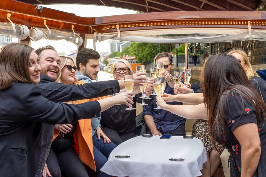 Chuyến du ngoạn ngắm hoàng hôn 1,5 giờ cho nhóm nhỏ trên sông Yarra, Melbourne