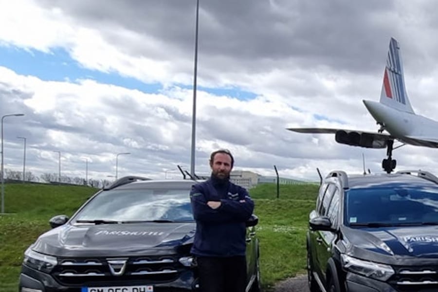 巴黎:從戴高樂機場往返迪士尼樂園的計程車接送, at Paris Airport Transfers, Paris