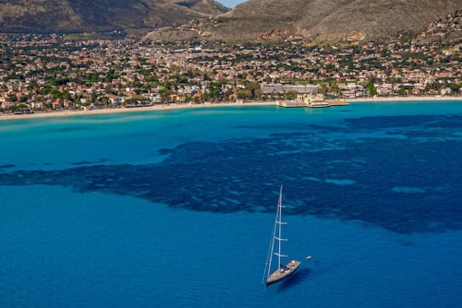 Mondello & Isola delle Femmine: Boat Tour from Palermo + Snacks & Drink, Catania