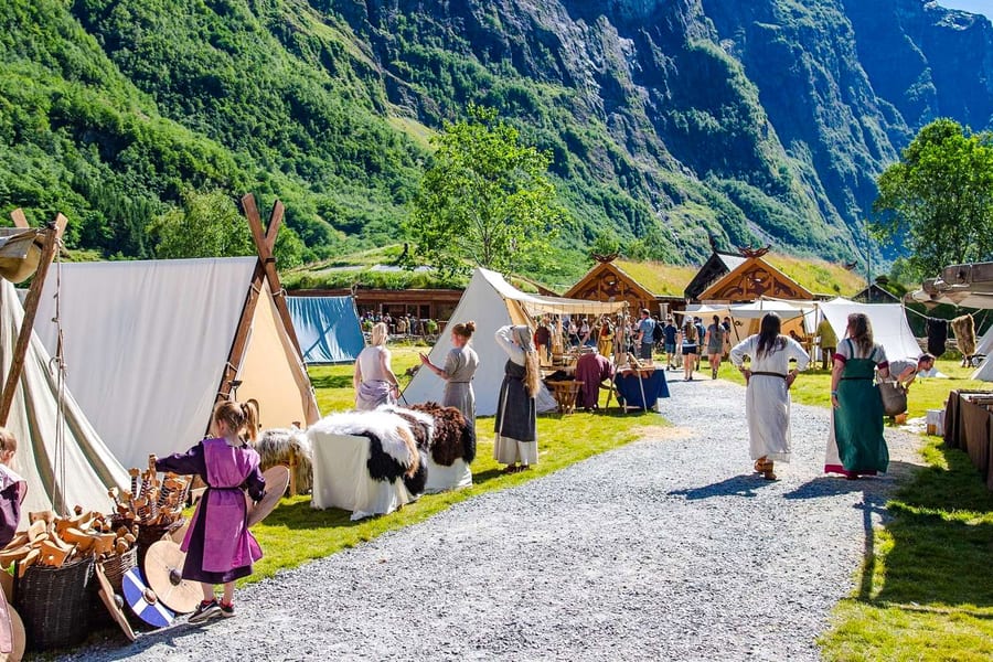 From Bergen: Day Trip to Viking Village & UNESCO Fjord Cruise with Lunch, Bergen