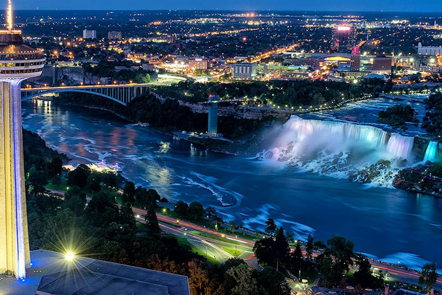 Niagara Adventure Theatre + Niagara Falls: Skylon Tower Observation Deck, at Niagara Adventure Theatre