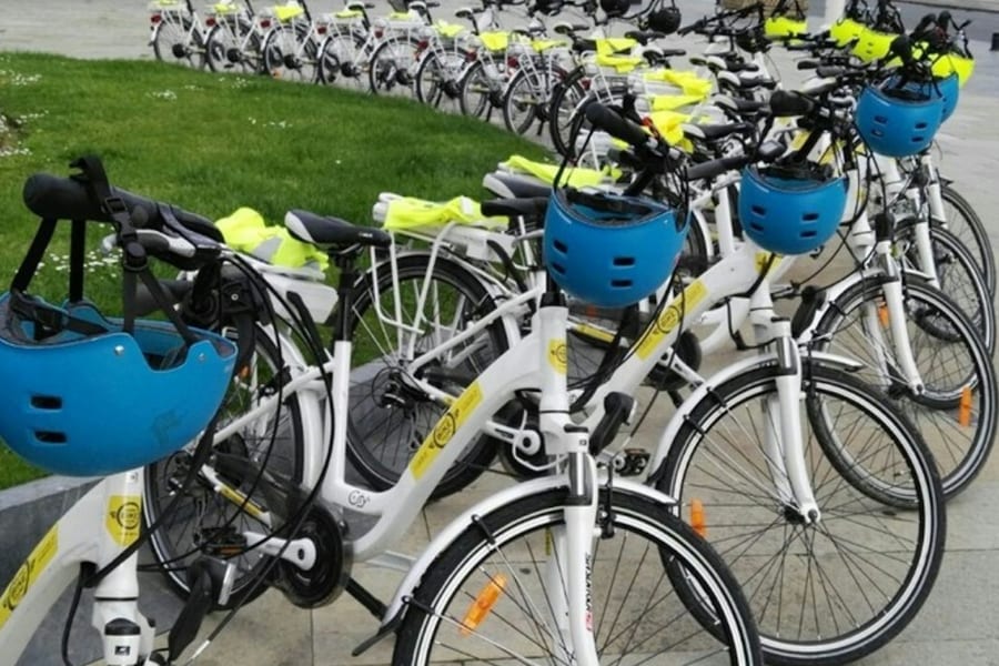 Madrid: Bicycle Rental, at Madrid Bike Rentals