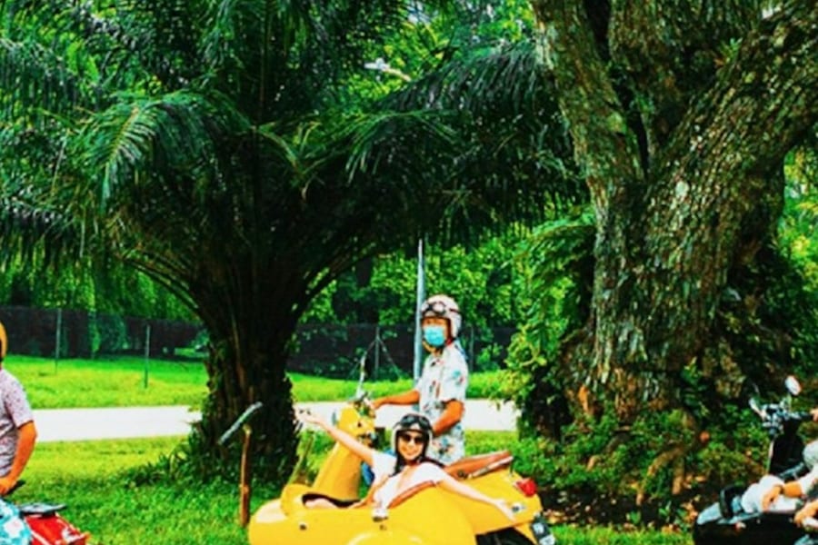 Singapore: Sidecar Heritage Tour, at Singapore Vespa Tours