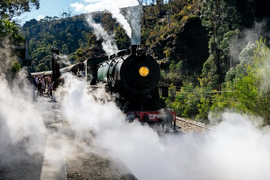 Zig Zag Railway: Clarence to Top Points/Bottom Points Roundtrip Train Ride, at Zig Zag Railway