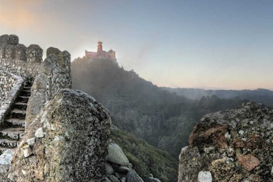 Bilet wstępu do Zamku Maurów w Sintrze + opcjonalny przewodnik audio, at Castelo dos Mouros Sintra, Lisbon and Sintra