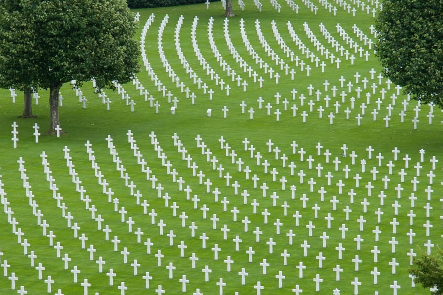 Normandy & D-Day Beaches: Day Trip from Paris with Authentic Lunch, Caen