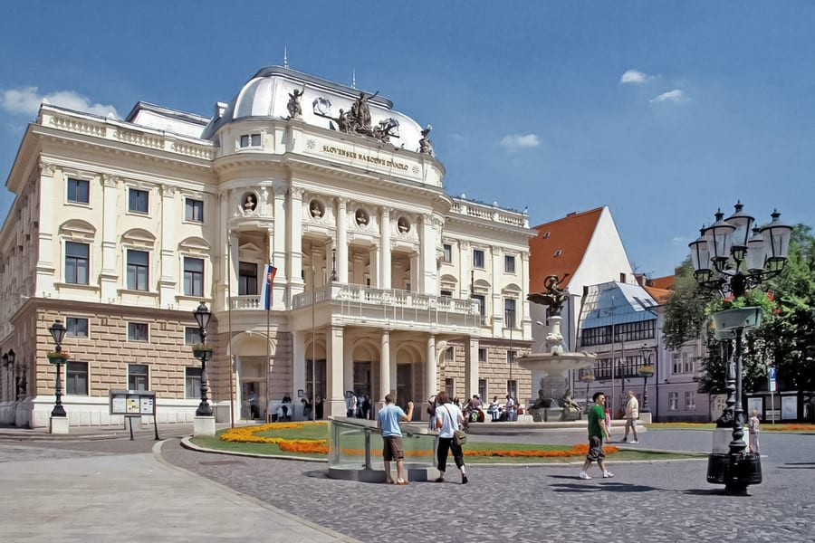 Tour Guiado a Pé por Bratislava com Entrada no Castelo, Vienna