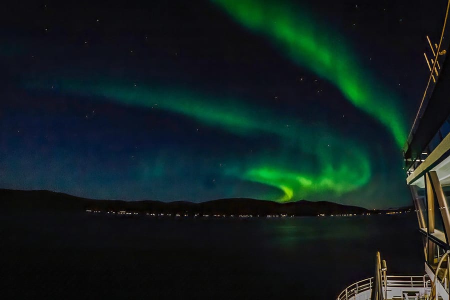 3.5-Hour Electric Northern Lights Guided Cruise with Light Meals, Tromso