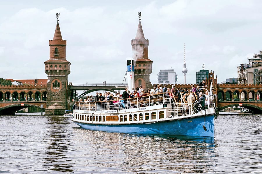 1-घंटे की बर्लिन दर्शनीय स्थलों की यात्रा क्रूज़, Berlin