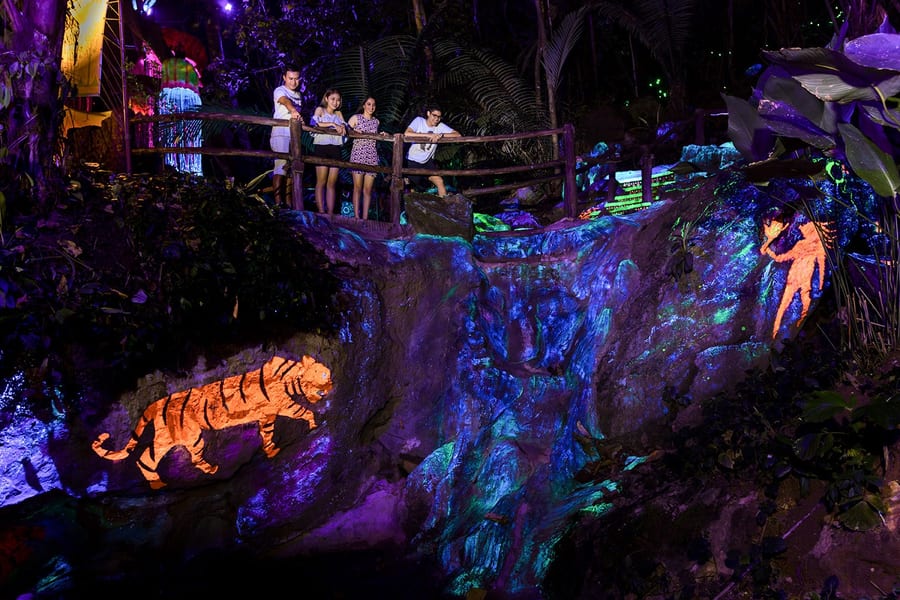 Билеты в Sunway Lost World на горячие источники и ночной парк, at Sunway Lost World Theme Park : Hot Springs & Night Park, Kuala Lumpur
