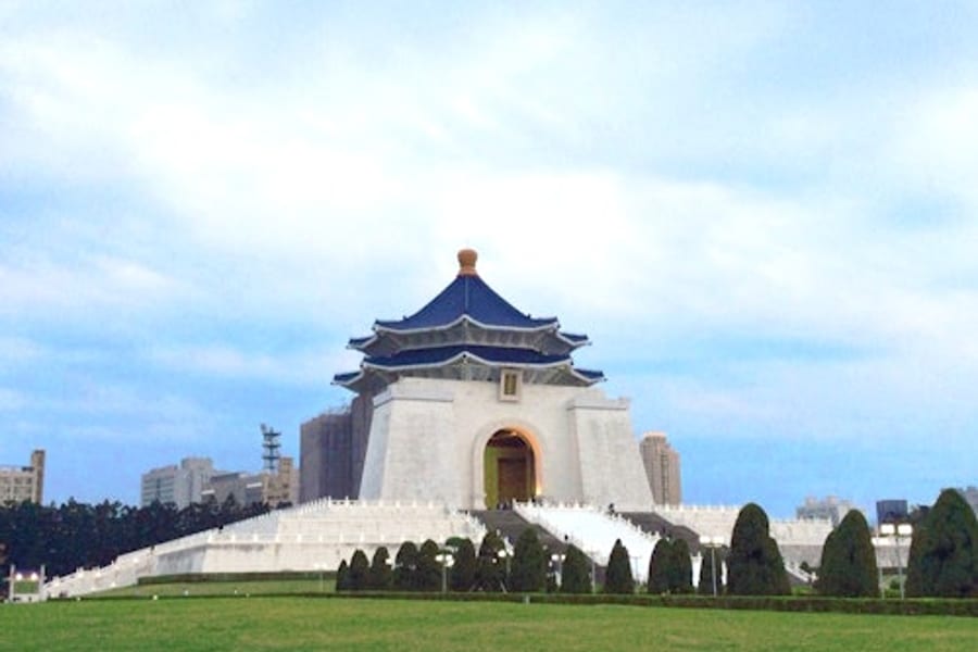 Taipei: Morning City Tour + National Palace Museum Entry