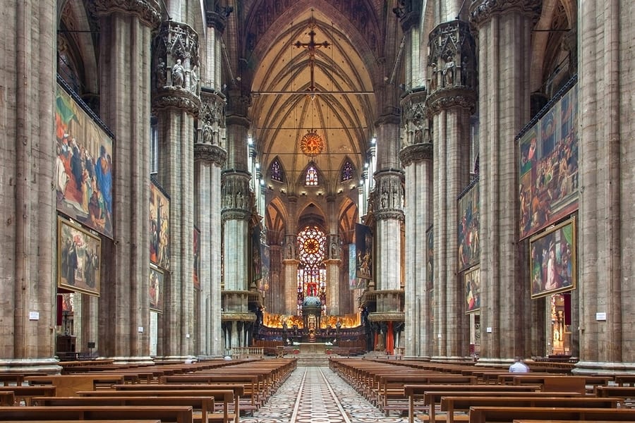 تور راهنمای بدون صف کلیسای میلان و تراس‌ها, at Milan Cathedral, Milan