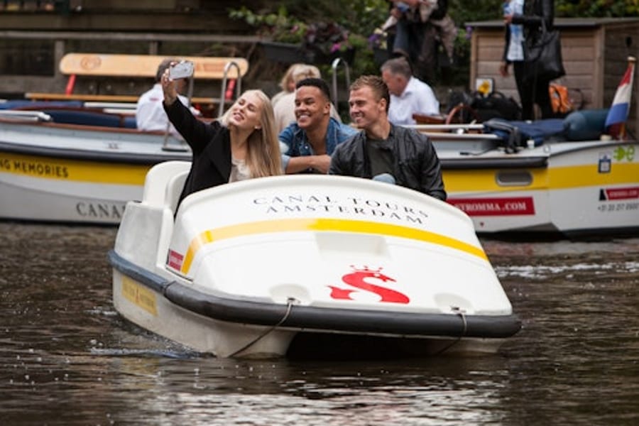 Amsterdam: Pedal Boat Rental from Rijksmuseum, at Amsterdam Boat Rental