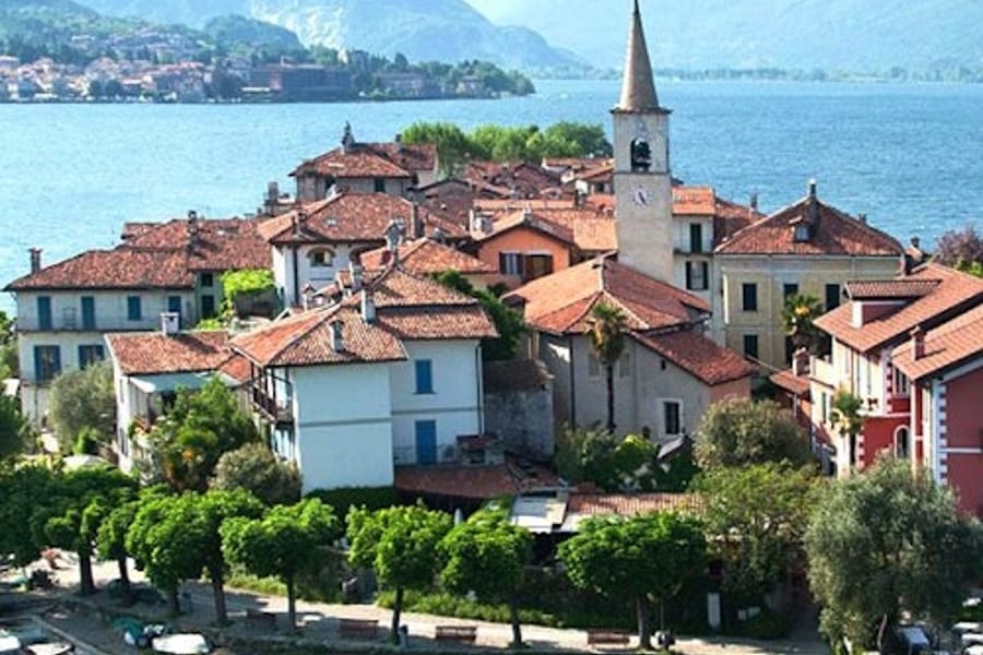Isola dei Pescatori Boat Tour