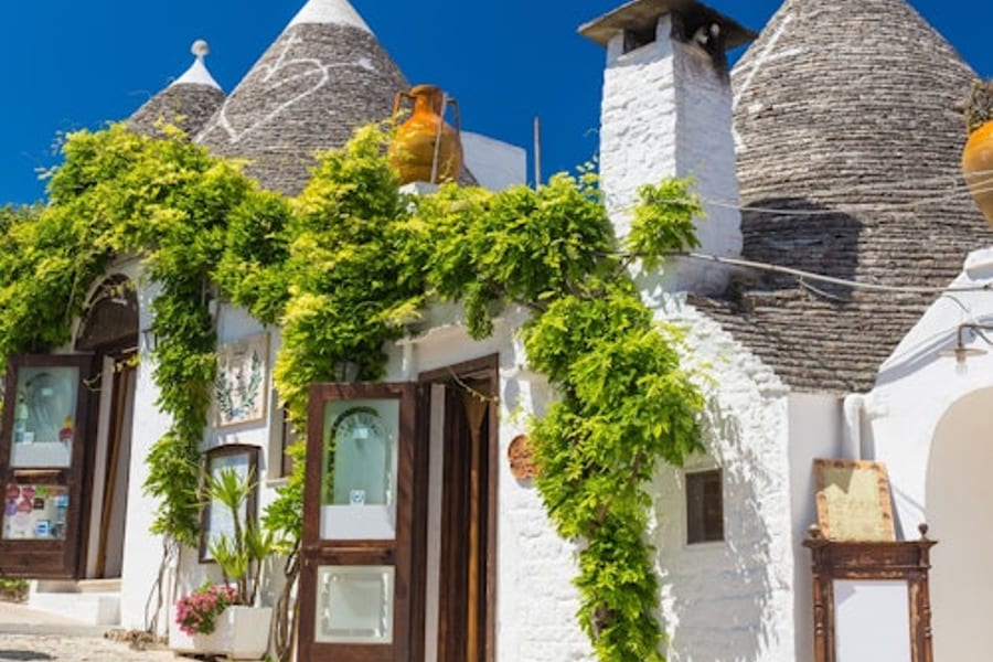 Alberobello, Monopoli & Polignano Day Trip from Bari