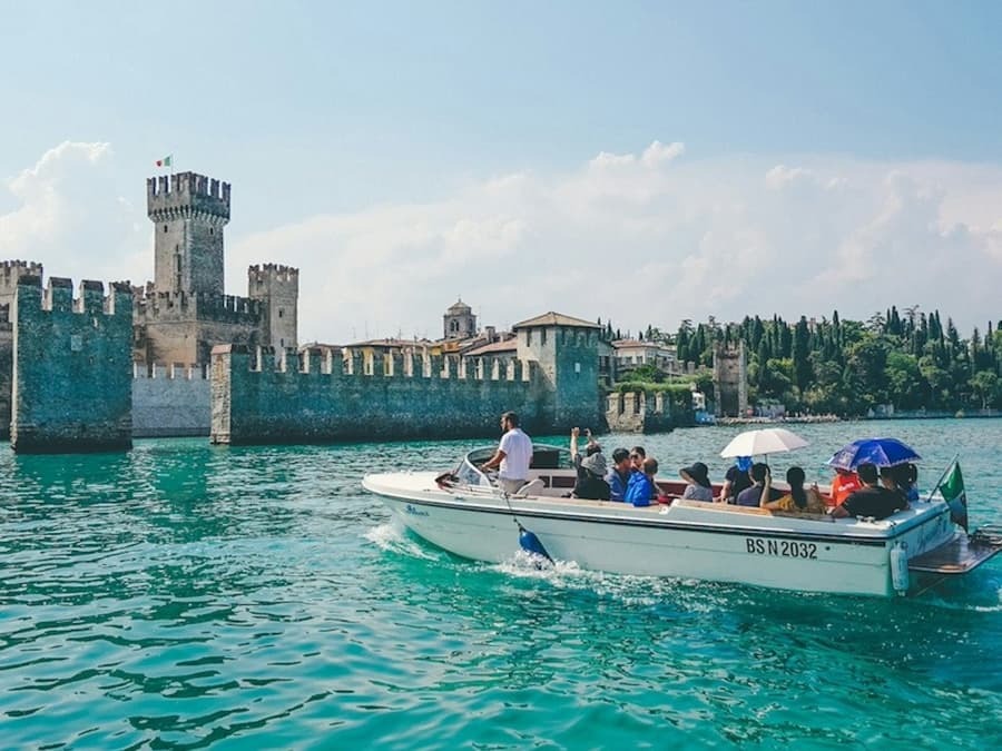 Sirmione and Lake Garda: Tour from Verona