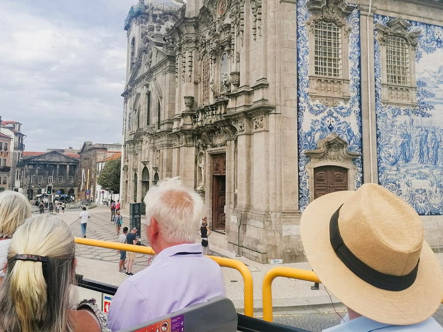 City Sightseeing: Porto Hop-on Hop-off Bus Tour with Duoro River Six Bridges Cruise