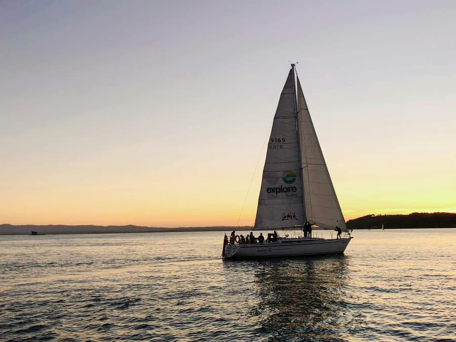 Auckland Harbour Cruise with 3-Course Dinner & Drinks