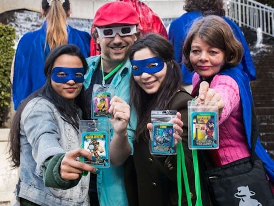 Joc de Misteri a Vancouver: Herois i Villans