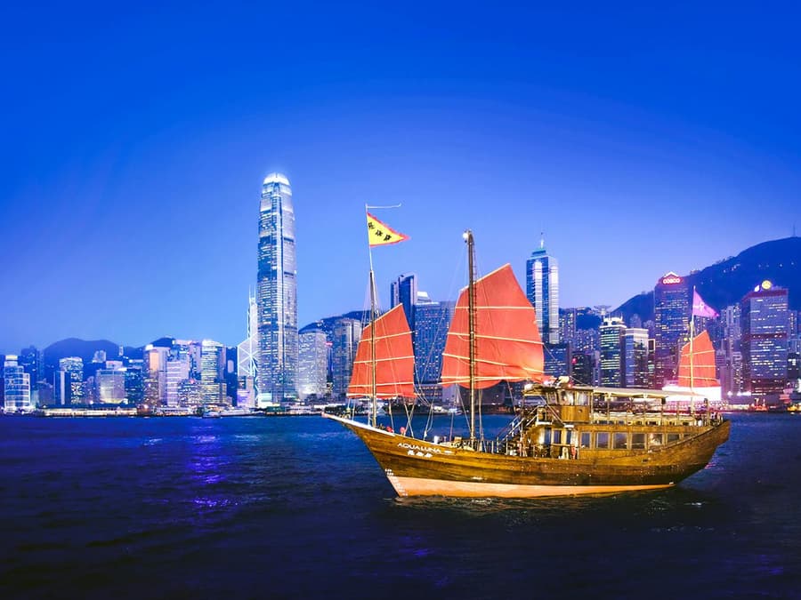 Aqualuna Dim Sum Cruise