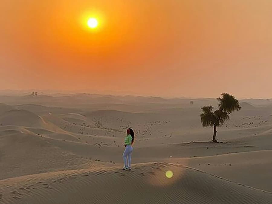 Abu Dhabi: Sunrise Desert Safari Tour + Roundtrip Transfer