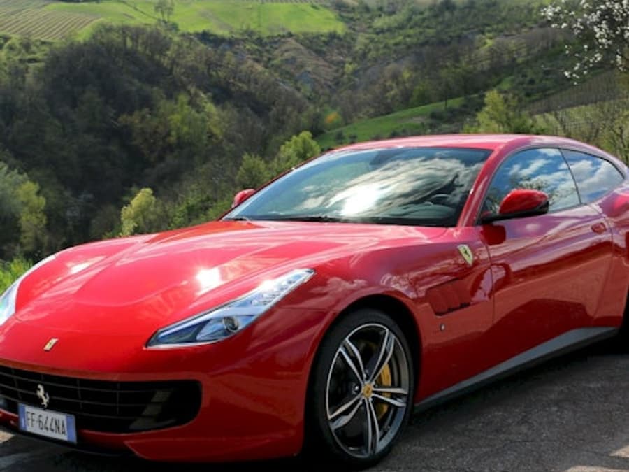 Lái Thử Xe Ferrari - Ferrari GTC4Lusso