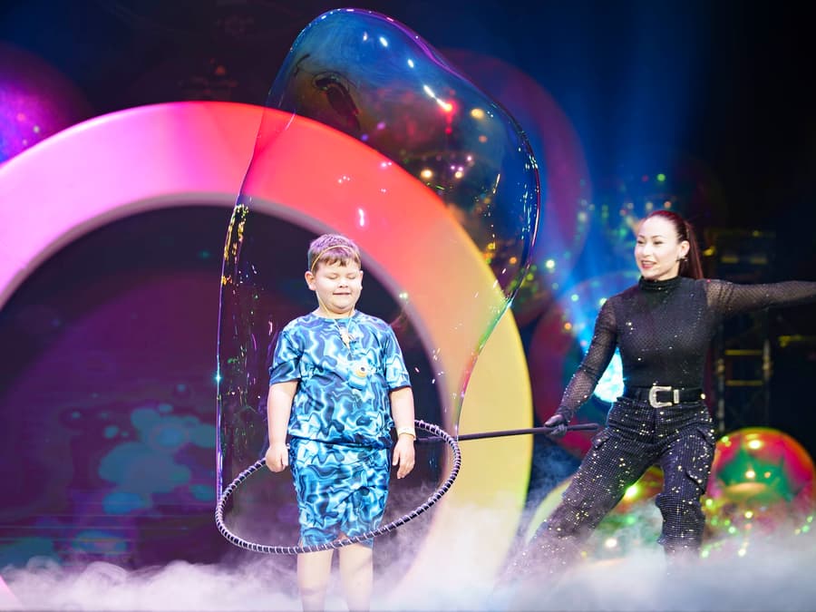 The Gazillion Bubble Show