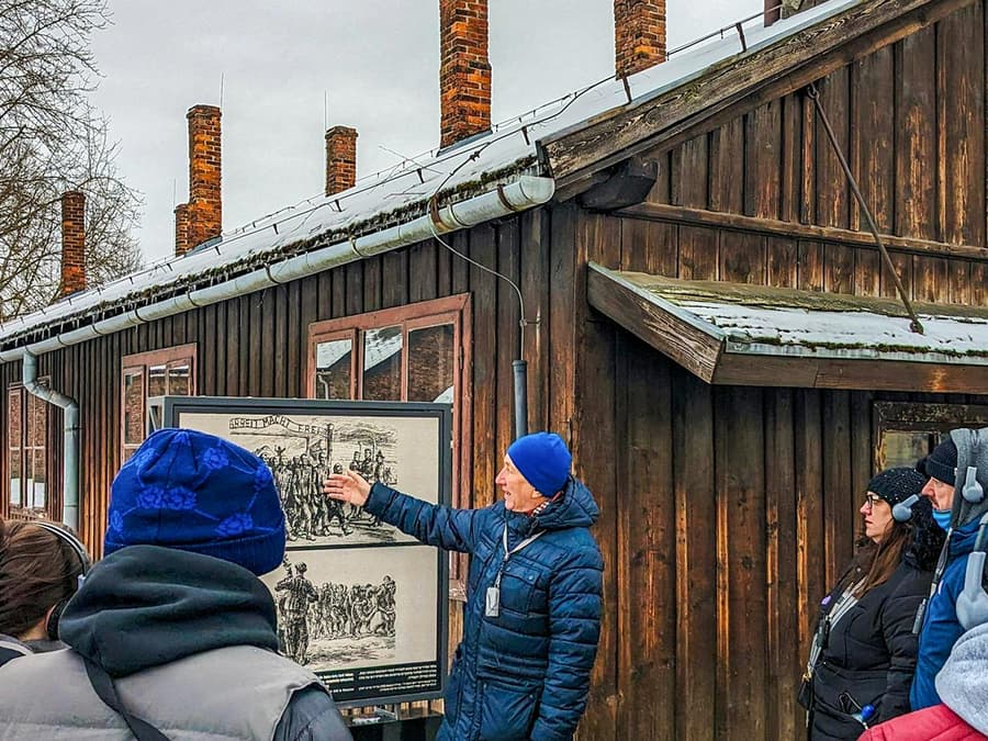 From Wroclaw: Auschwitz Birkenau Guided Tour with Transfers