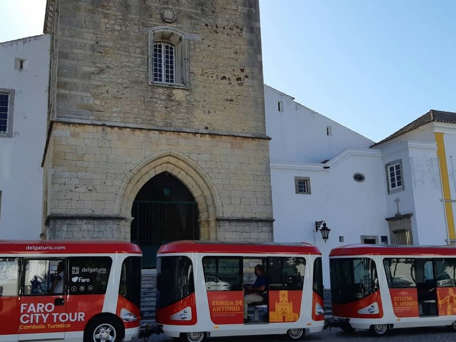 Hop-on Hop-off Train Faro