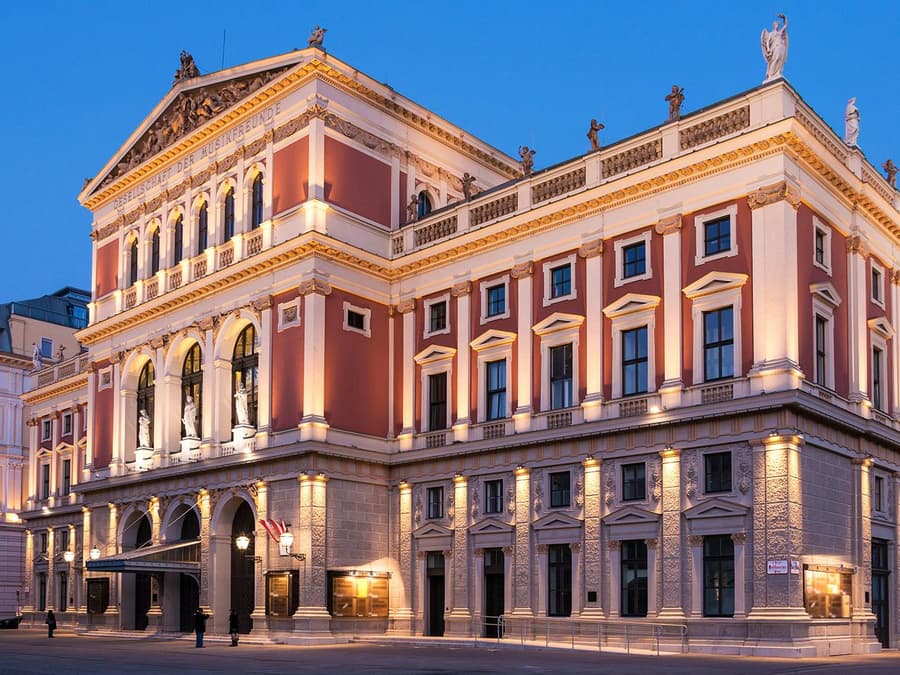 Music Society Vienna (Musikverein): Vivaldi's Four Seasons & Mozart Concert