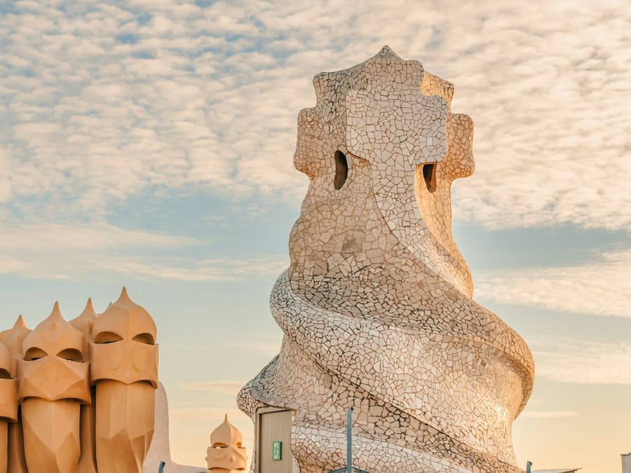 Casa Milà - La Pedrera: Auringonlasku Sisarukseen + Ääniopas