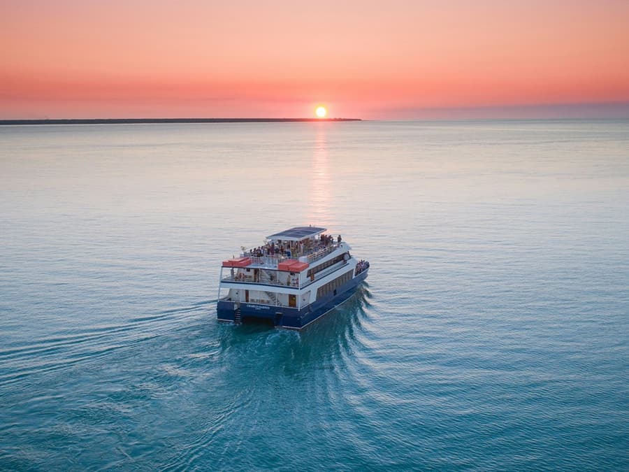 Darwin Harbour: Sunset Cruise + Buffet Dinner