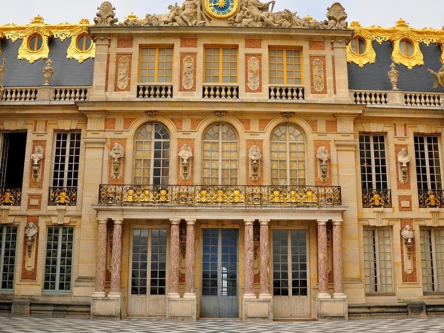 Palace of Versailles: Entry Ticket + Gardens + Estate of Trianon