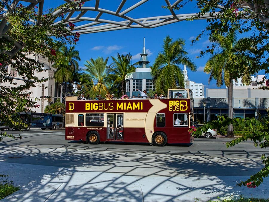 Miami: Экскурсия по городу с возможностью выходить и заходить