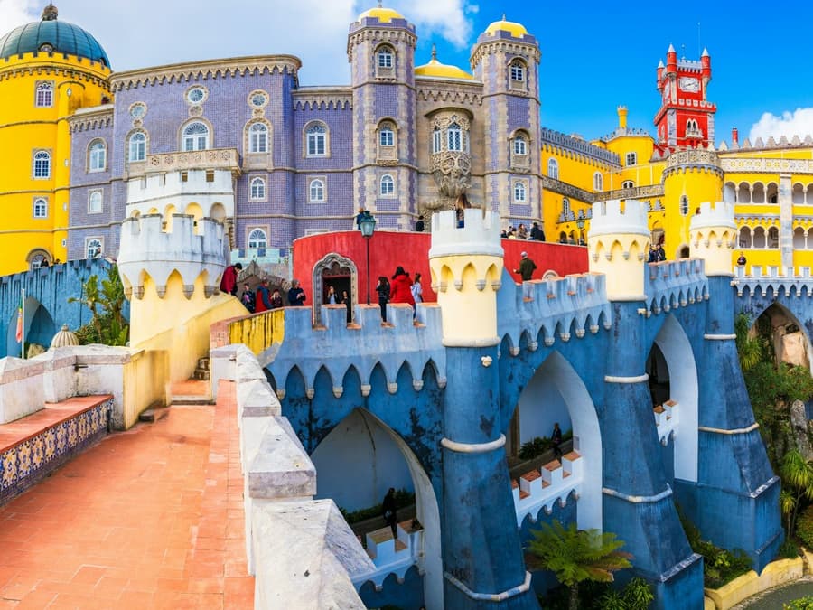 Sintra, Pena Palace, Cabo da Roca, Cascais & Estoril: Day Trip from Lisbon