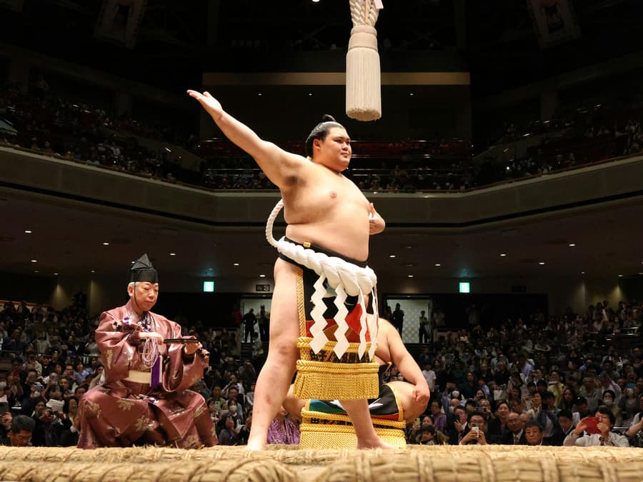 Nagoya Grand Sumo Tournament: Reserved Seats & Expert Guide at IG Arena (July 12 - 26)