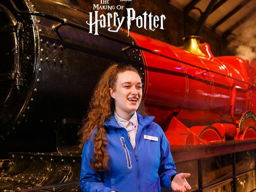 Harry Potter Warner Bros. Studio: Guided Tour + Roundtrip from Euston Station