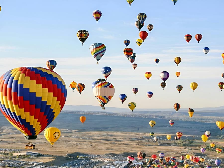 Luxor Sunrise Hot Air Balloon Ride With Round-Trip Hotel Transfers