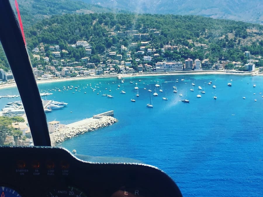 Mallorca: 30-Minute Helicopter Tour