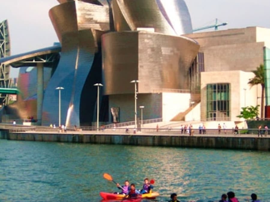 Guggenheim Museum Bilbao: Skip The Line Ticket + Guided Tour
