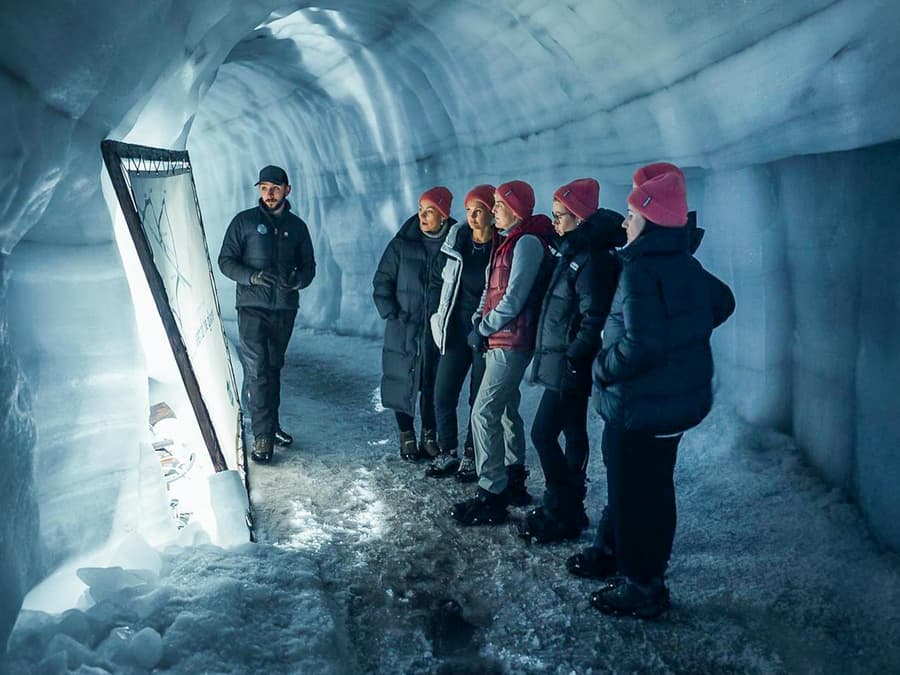 Husafell: Langjokull Ice Cave Tour