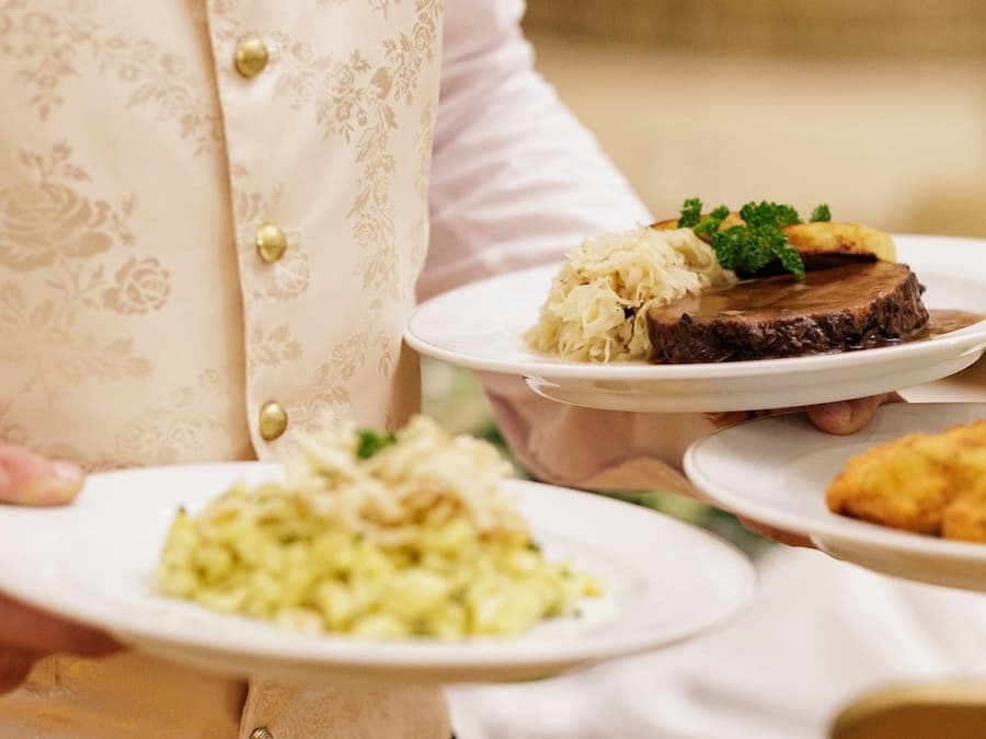 Palais Auersperg: Imperial Gala Concert + Dinner