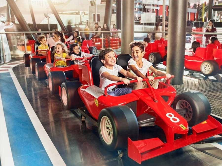 Yas Island Abu Dhabi: 1-Day 2 Parks Ticket