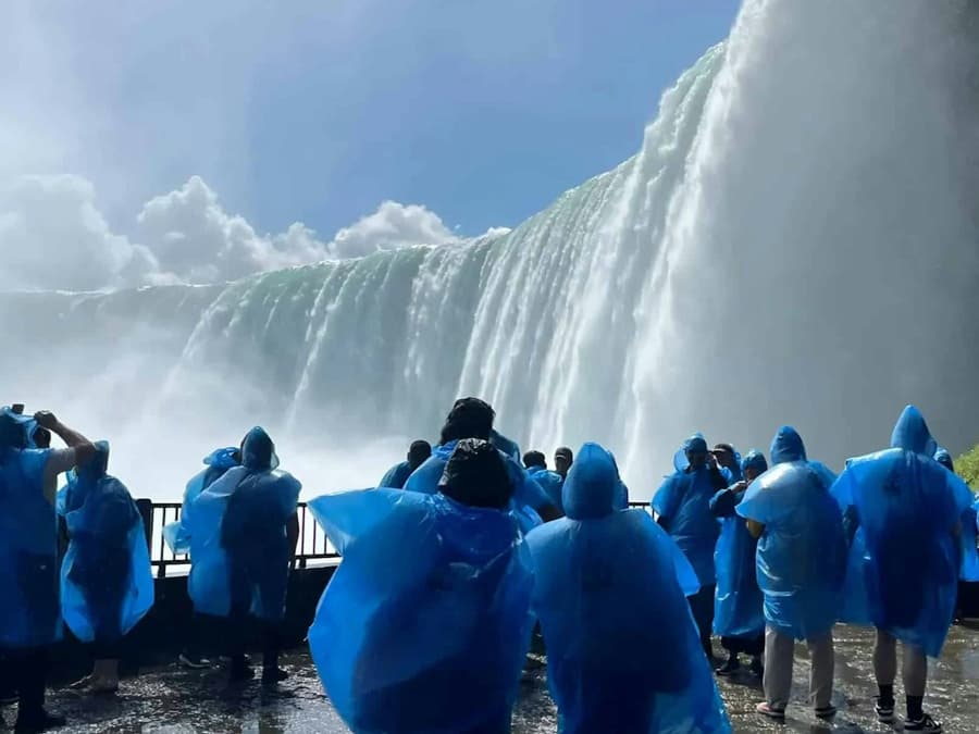 Niagara Falls: Tour from Toronto + Boat Cruise + Journey Behind the Falls