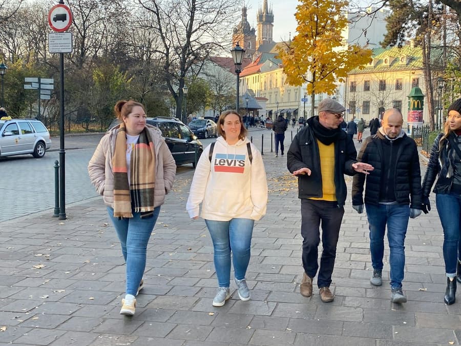 Old Town Krakow: Guided Highlights Walking Tour