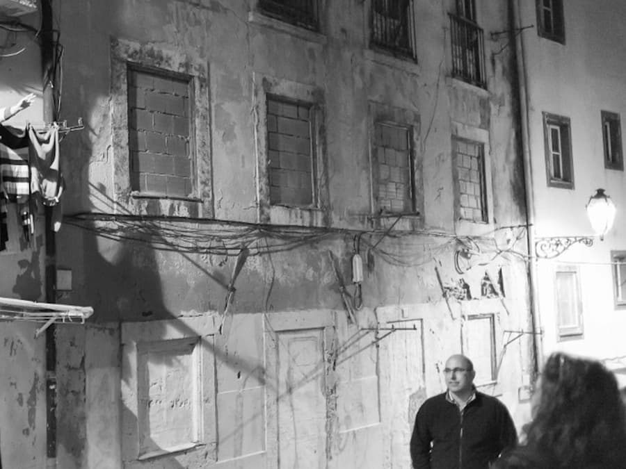 Lisbon: Guided Fado Tour