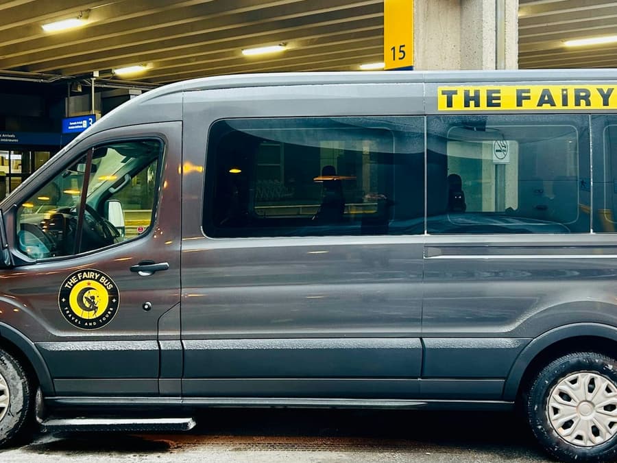 Banff: Shared Shuttle Transfer from Calgary International Airport